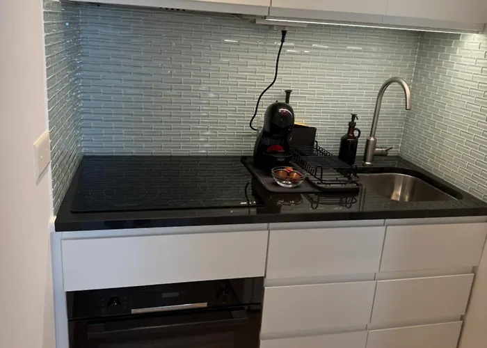 Mit Balkon Im Zentrum * St. Gallen