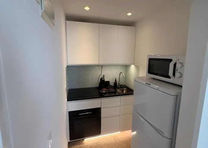 Mit Balkon Im Zentrum *