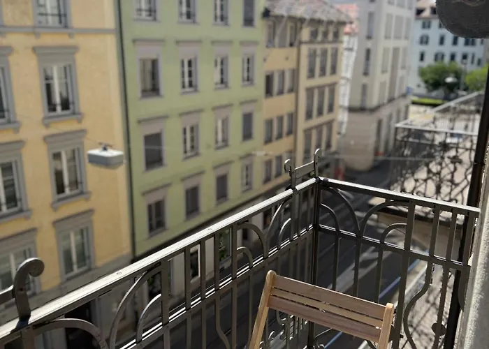 Mit Balkon Im Zentrum Sankt Gallen